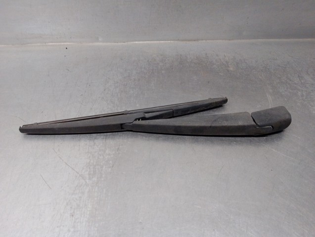 3882165J00 Brazo del limpiaparabrisas, trasero comprar Almería