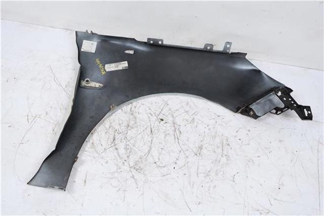 OPEL 39011390 Aleta delantera izquierda  en stock Terrassa