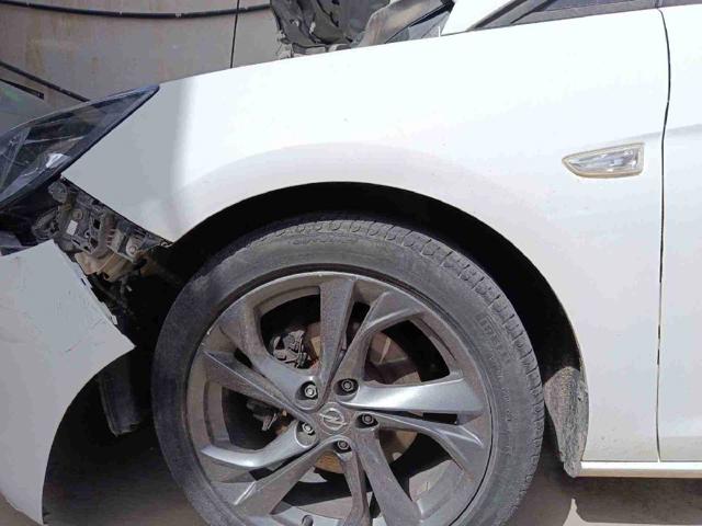 39011390 OPEL Aleta delantera izquierda  en stock Córdoba