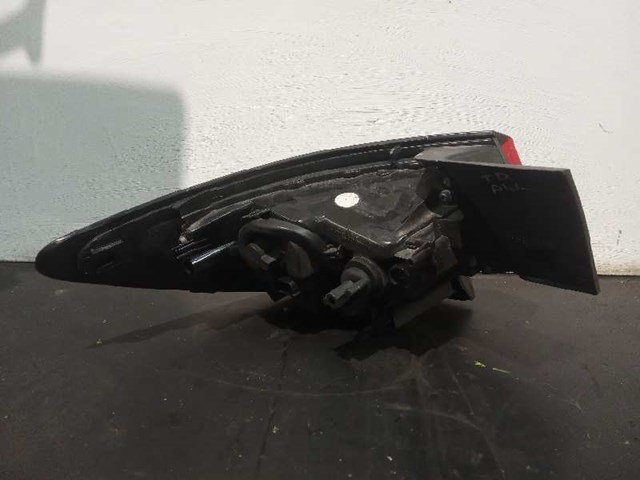 39015944 OPEL Piloto trasero exterior derecho  en stock Córdoba