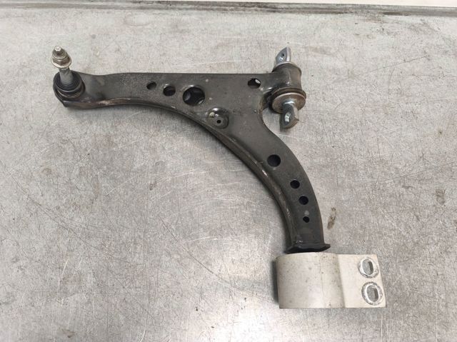 39021472 Brazo inferior izquierdo de la suspensión delantera comprar Girona