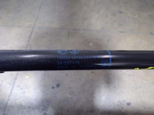 39023116 Amortiguador maletero  en stock Sabadell