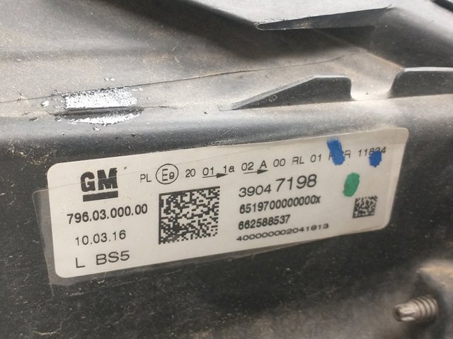 39047198 OPEL Faro izquierdo  comprar en Jaén