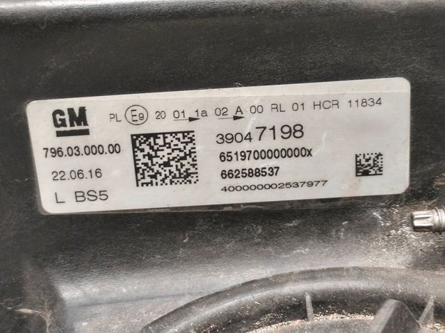 39047198 OPEL Faro izquierdo comprar Madrid