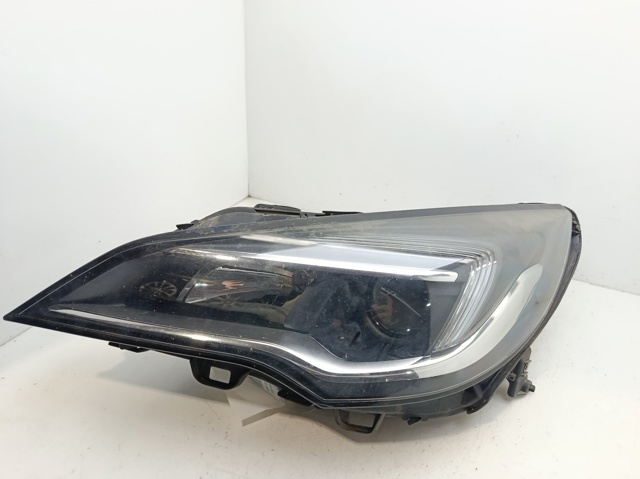 Faros delanteros Astra familiar (2015-2022) original desde 237,27 €