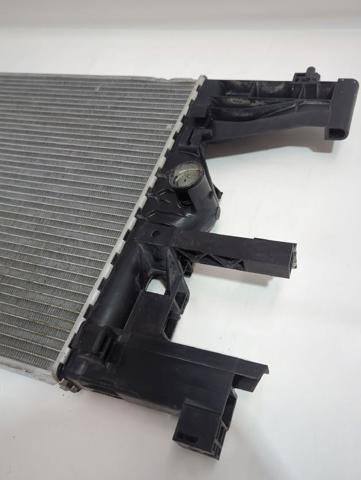 39074664 OPEL Radiador  en stock Gandía