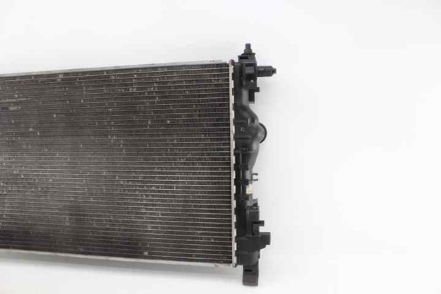 OPEL 39074664 Radiador comprar Pamplona