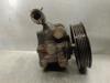 Bomba servodireccion Ford Fiesta COURIER