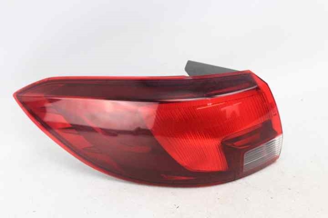 39077374 Piloto trasero exterior izquierdo  en stock Granada