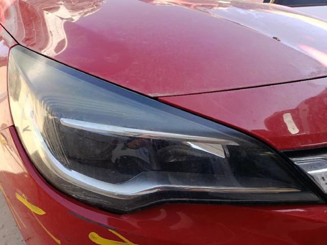 39081893 Faro derecho  en stock Granada