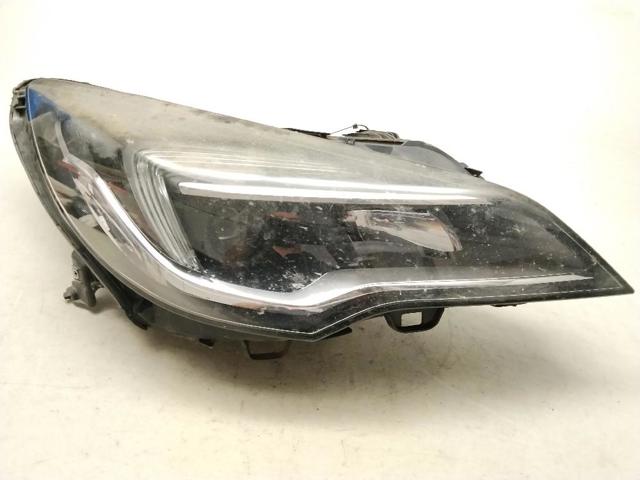 Luz derecha 39081893 OPEL