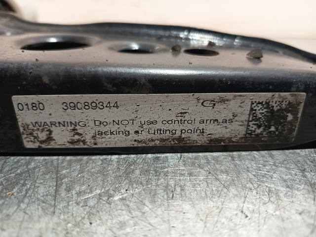 39089344 OPEL Brazo inferior izquierdo de la suspensión delantera comprar Alcalá