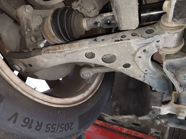 OPEL 39089345 Brazo inferior derecho de la suspensión delantera comprar Pamplona