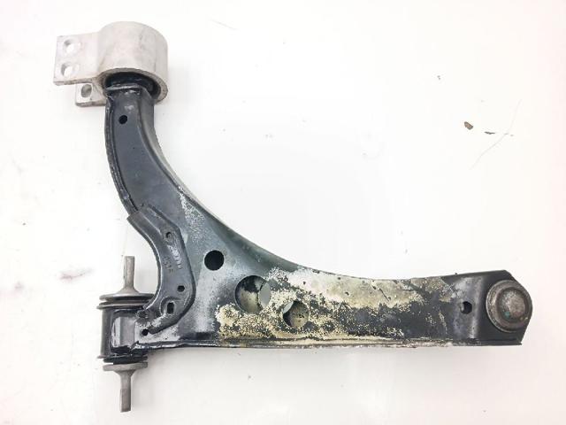 39089345 OPEL Brazo inferior derecho de la suspensión delantera  en stock Córdoba
