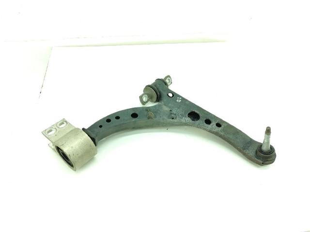 39089345 Brazo inferior derecho de la suspensión delantera  comprar en Zaragoza