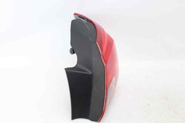 39090648 Piloto trasero exterior derecho  comprar en Pontevedra