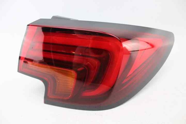 39099017 OPEL Piloto trasero exterior derecho  comprar en Oviedo