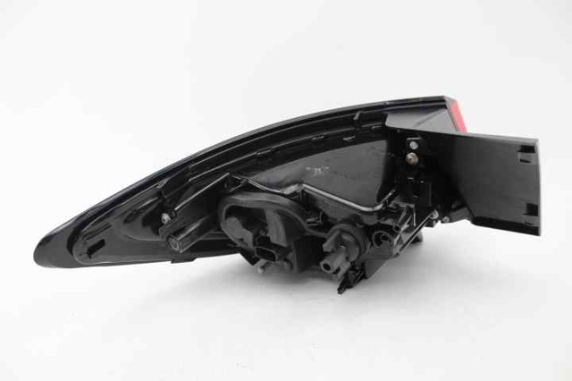 39099017 OPEL Piloto trasero exterior derecho comprar Alcalá