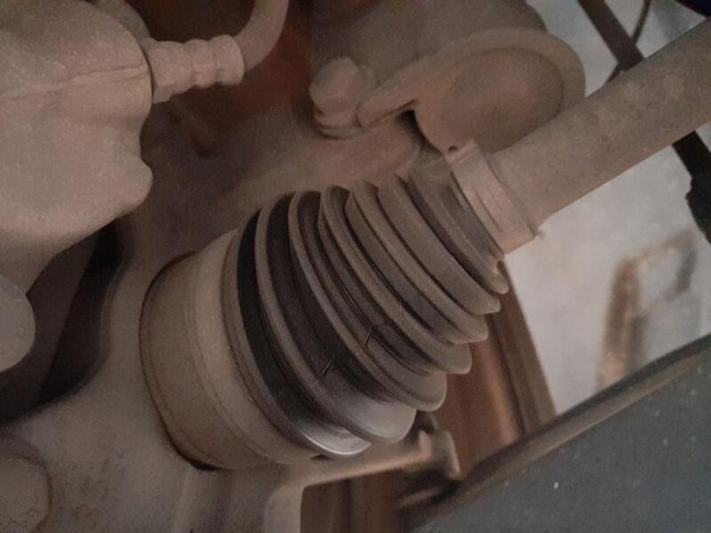 391000128R RENAULT Semieje delantero derecho  en stock Gandía