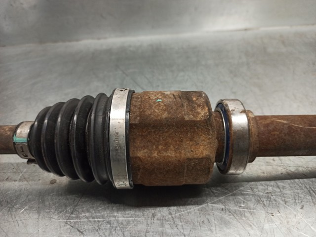 391000128R RENAULT Semieje delantero derecho  disponible Ourense