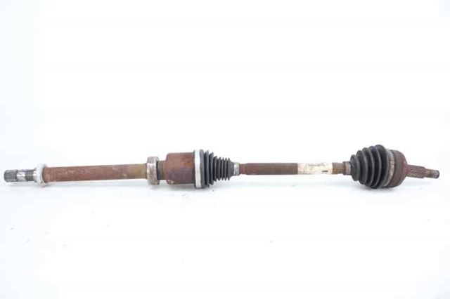 391000367R RENAULT Semieje delantero derecho  en stock Huelva