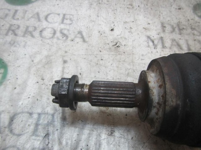 391001339R Semieje delantero derecho  en stock Granada