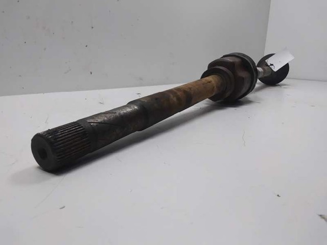 Semieje delantero derecho 391002176R NISSAN