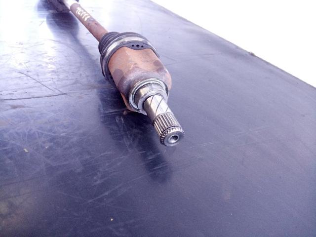 391002807R RENAULT Semieje delantero derecho  en stock Gandía