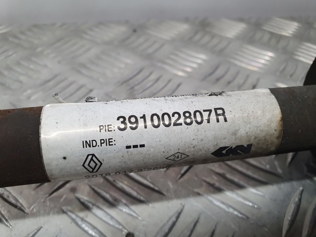 391002807R Semieje delantero derecho  disponible Málaga