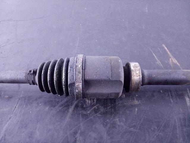 391003840R Semieje delantero derecho  disponible Utrera