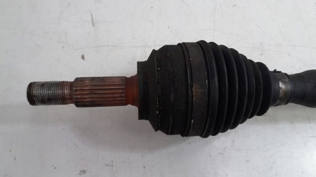 391004298R RENAULT Semieje delantero derecho  en stock Córdoba