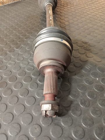 391005010R Semieje delantero derecho  en stock Granada