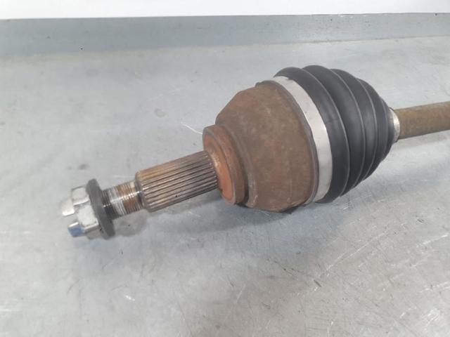 391005010R RENAULT Semieje delantero derecho  en stock Córdoba