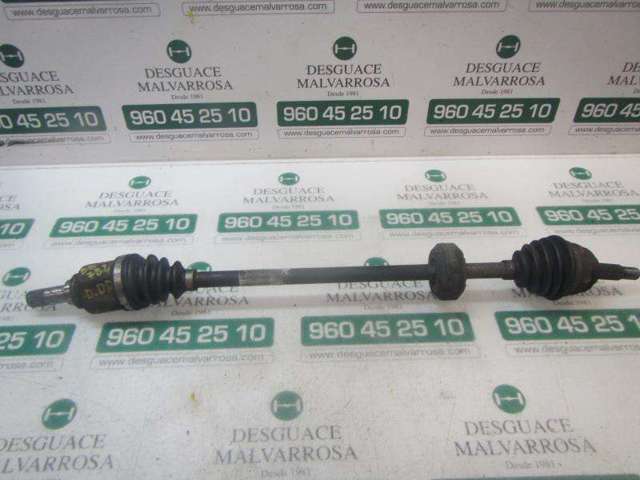 Semieje delantero derecho 391005598R RENAULT