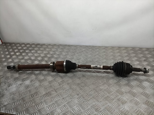 Semieje delantero derecho 391005624R RENAULT