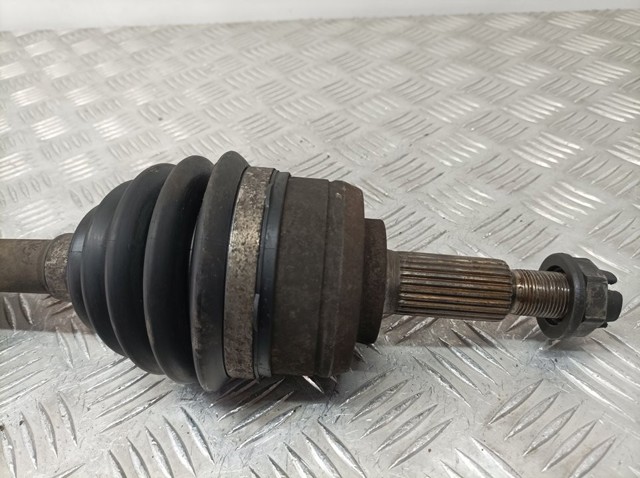 391006276R RENAULT Semieje delantero derecho  disponible Vigo