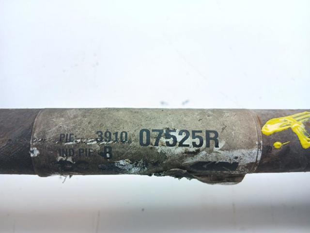 391007525R Semieje delantero derecho  disponible Málaga