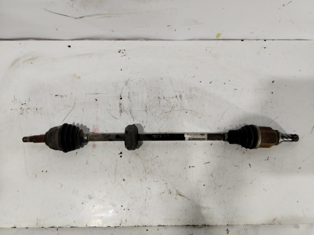 391007857R RENAULT Semieje delantero derecho  en stock Gandía