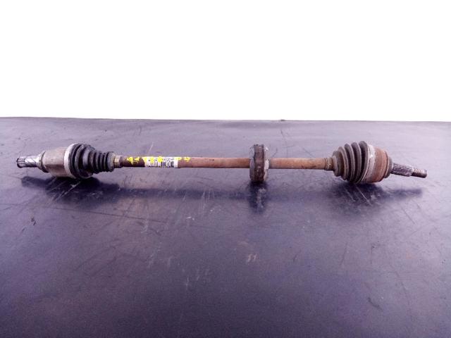 391007857R RENAULT Semieje delantero derecho  en stock Huelva