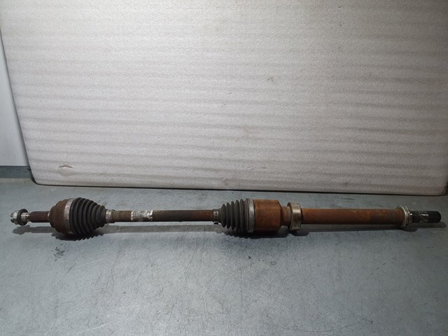 391008239R Semieje delantero derecho comprar Almería
