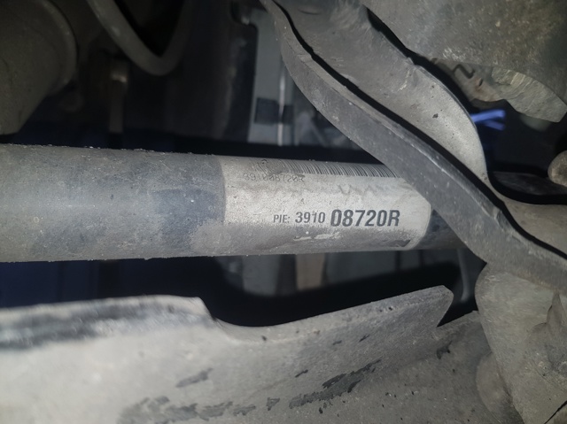 Árbol de transmisión delantero derecho 391008720R Renault (RVI)