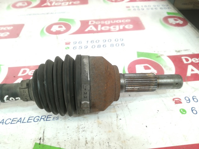 Árbol de transmisión delantero derecho 39100BB02B NISSAN