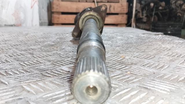 NISSAN 39100BB32B Semieje delantero derecho  en stock Terrassa