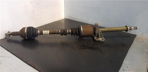 NISSAN 39100BB32B Semieje delantero derecho  en stock Terrassa