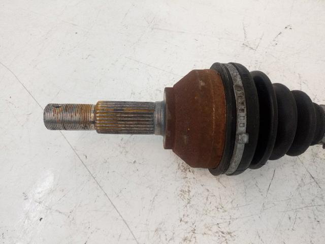 39100BB32B Semieje delantero derecho  disponible Utrera