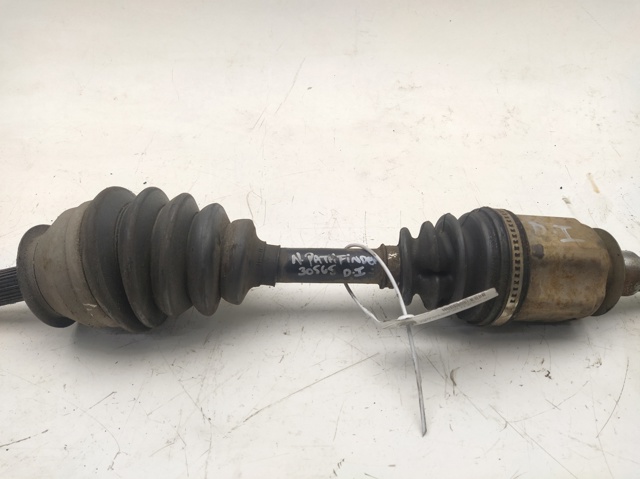 39100EB300 NISSAN Semieje delantero  disponible Ourense