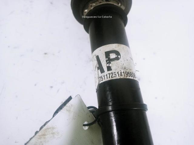 39100JD02B NISSAN Árbol de transmisión delantero derecho  en stock Córdoba