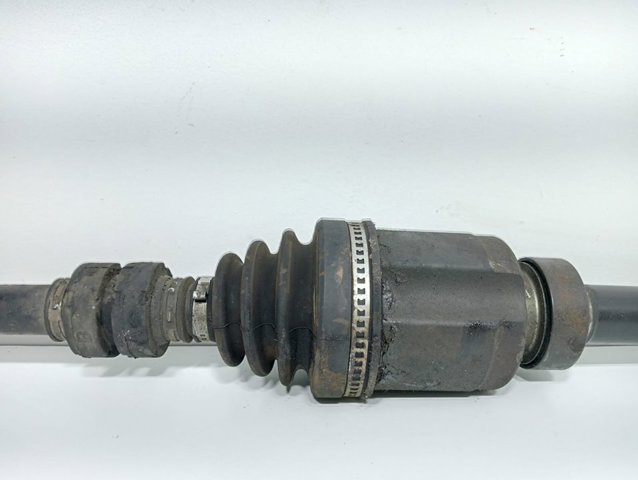 39100JD22B Semieje delantero derecho  disponible Málaga