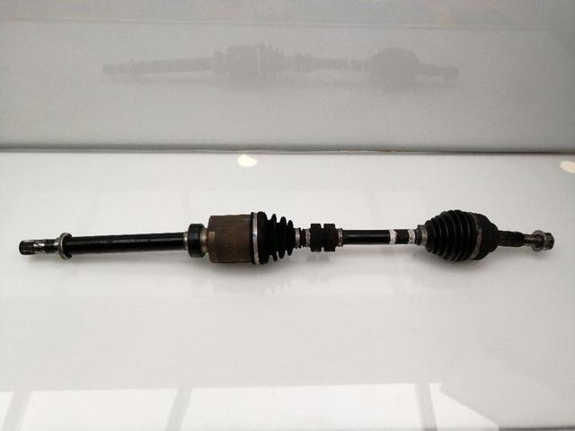 Árbol de transmisión delantero derecho 39100JD52B NISSAN
