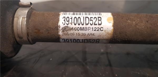 Árbol de transmisión delantero derecho 39100JD52B NISSAN